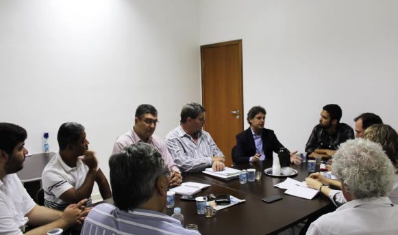 reunião com promotor