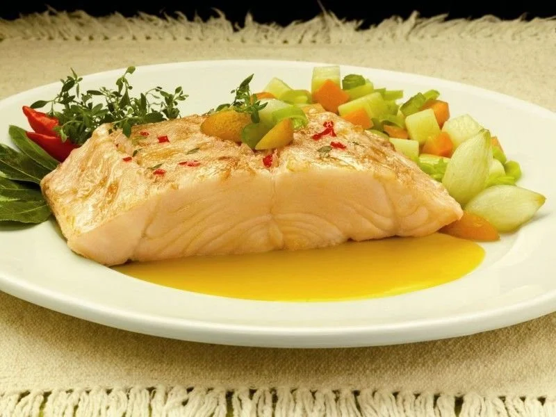 O processo de salga e secagem do bacalhau é considerado um método artesanal, e ainda é utilizado hoje em dia em muitas regiões onde o bacalhau é consumido.